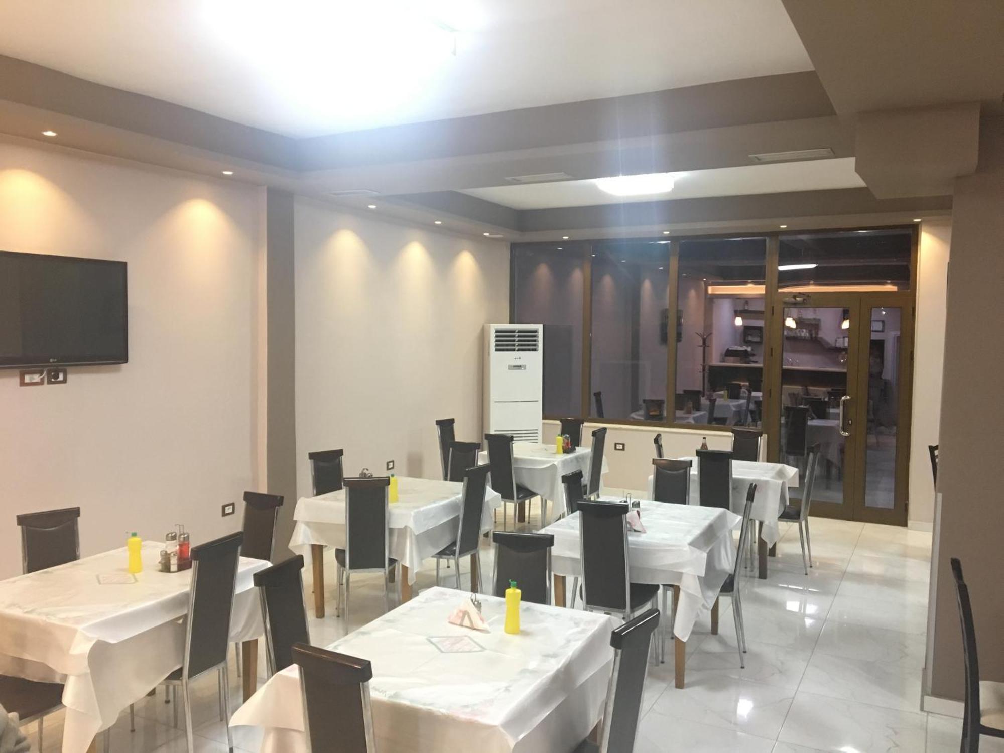 Hotel Boutique Buzi Берат Экстерьер фото